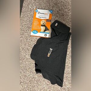 Title: ThunderShirt Dog Anxiety Vest – Size L – Solid Gray – Calming Wrap